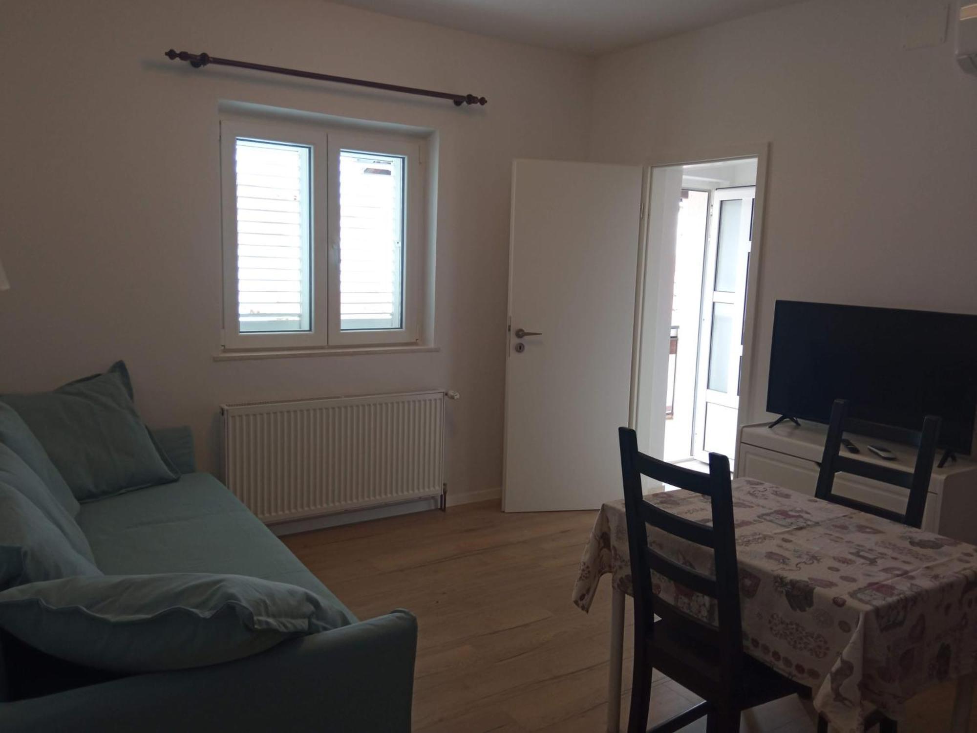 Vinka Apartment Sreser Buitenkant foto
